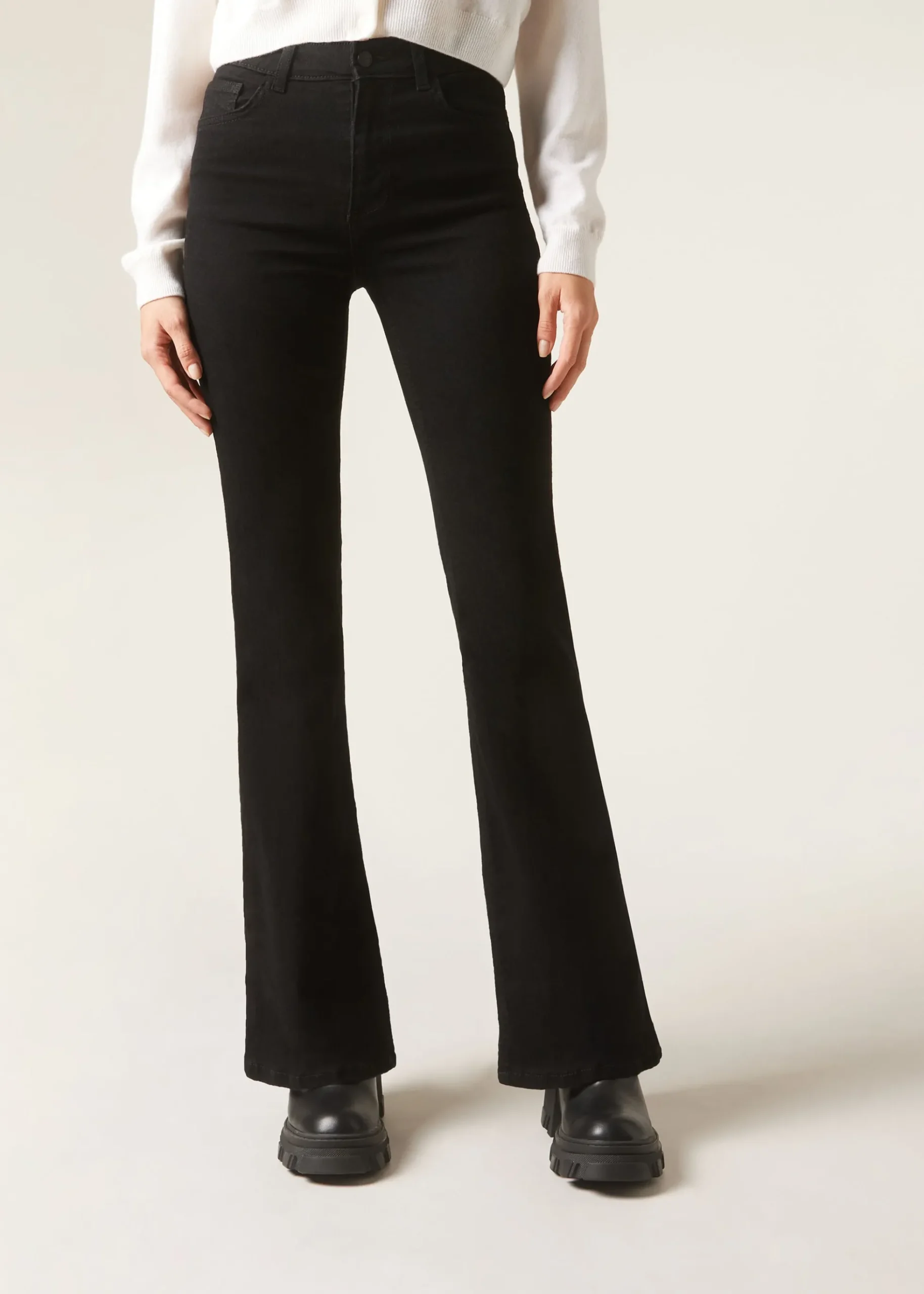 Jeans Elasticizzati a Zampa