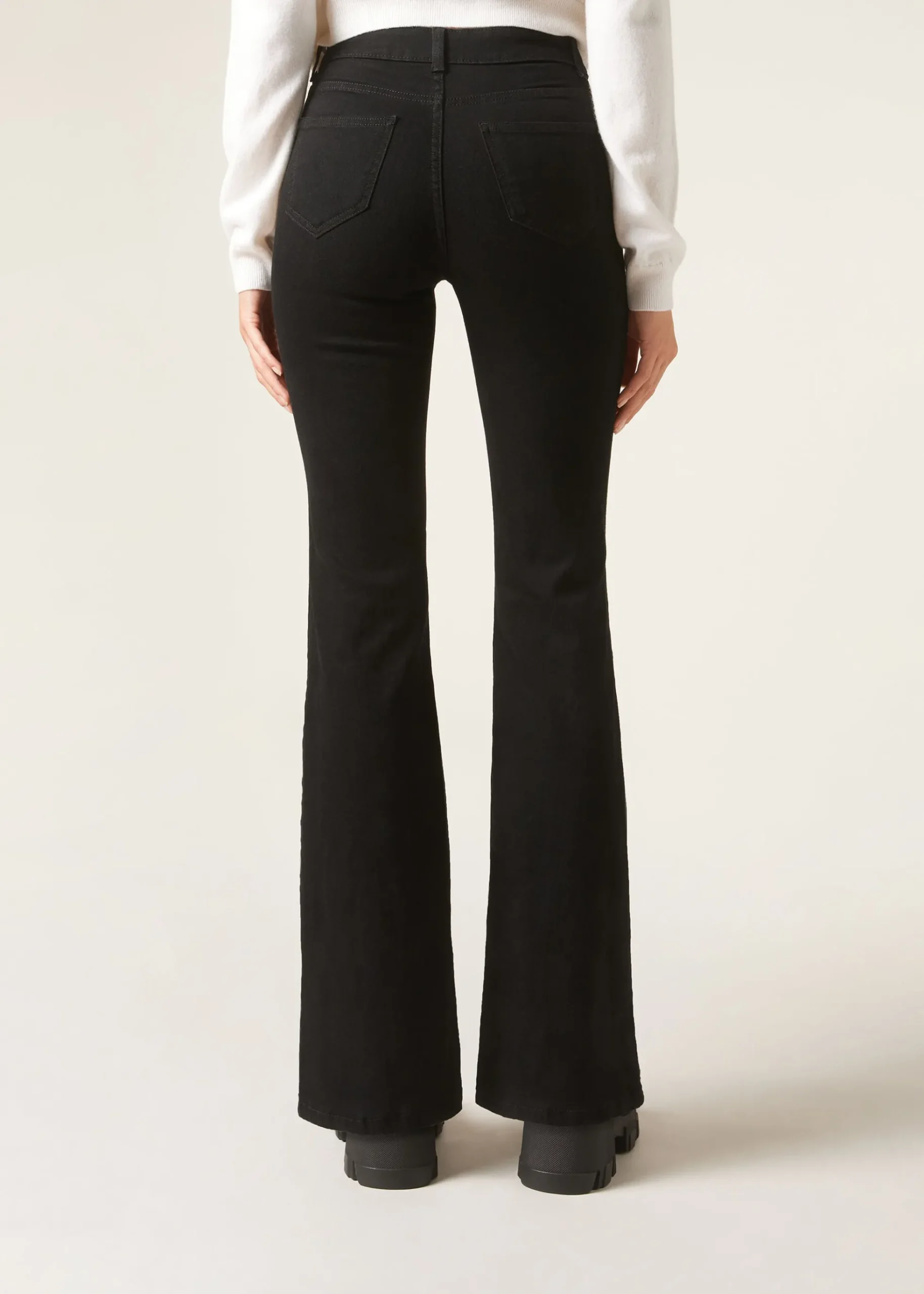 Jeans Elasticizzati a Zampa
