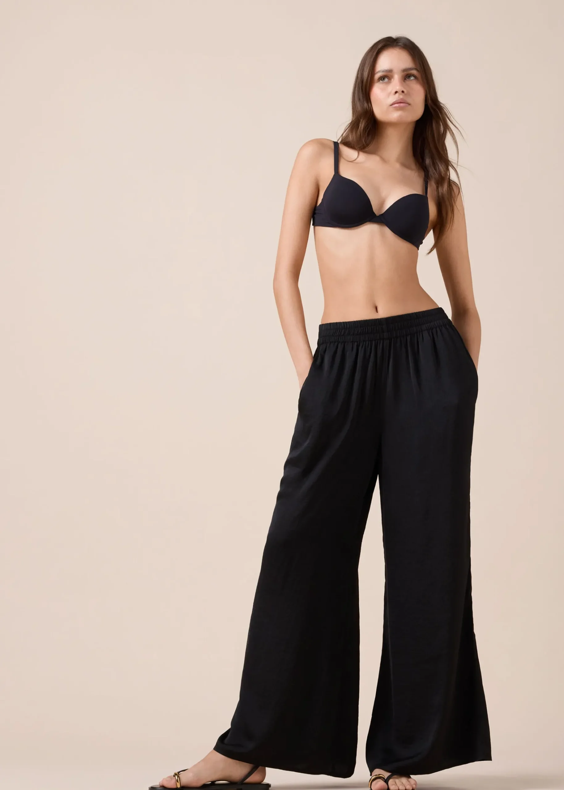 Pantaloni a Palazzo Lucidi