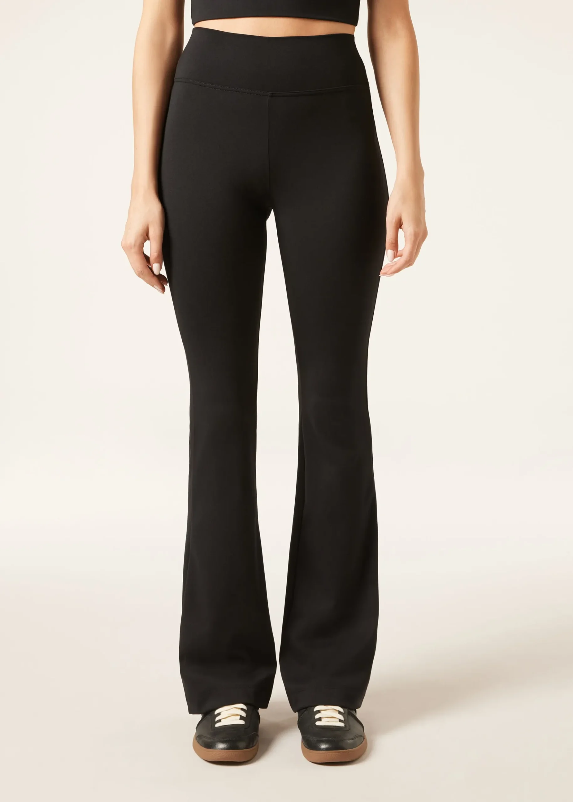 Pantaloni a Zampa First Class