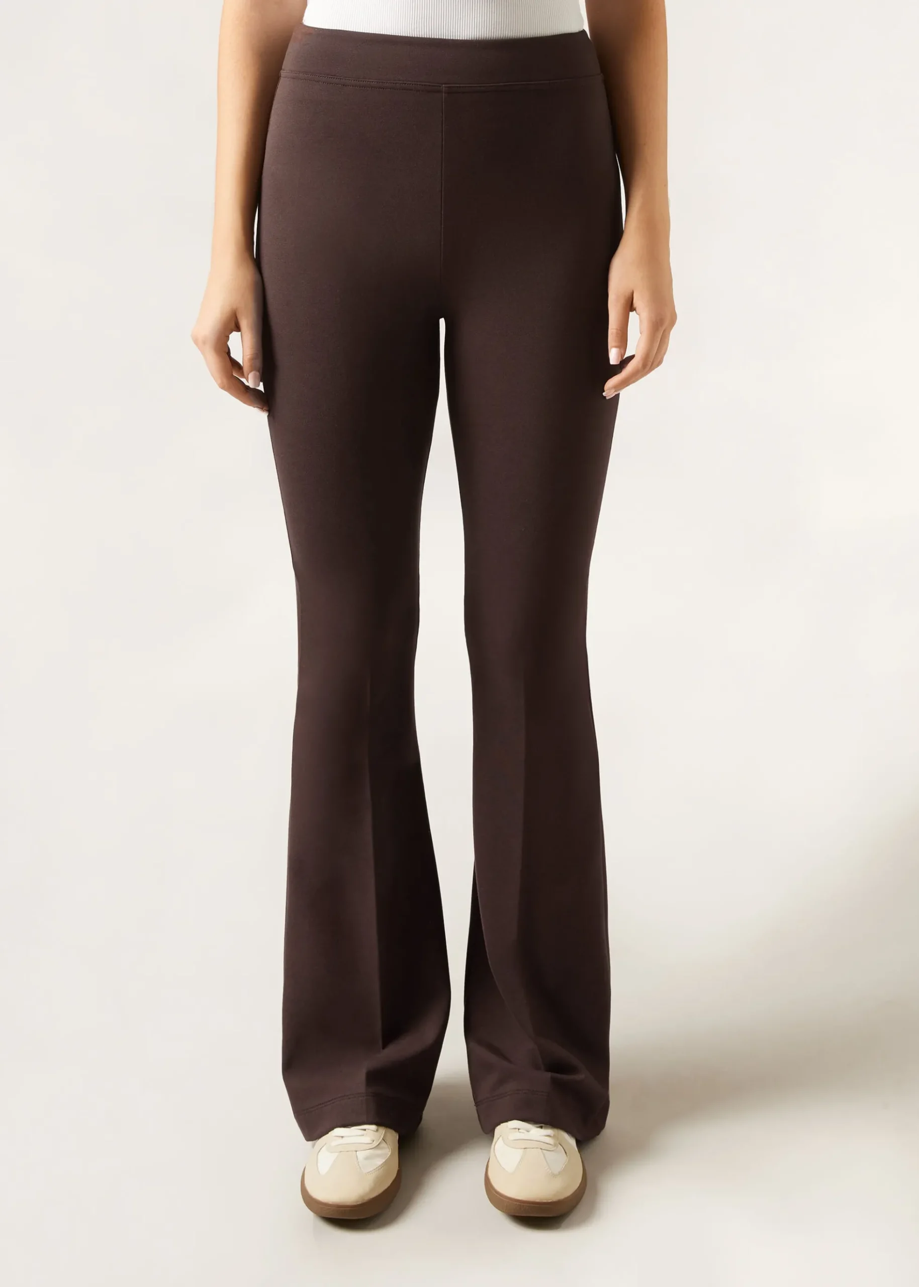 Pantaloni Flare