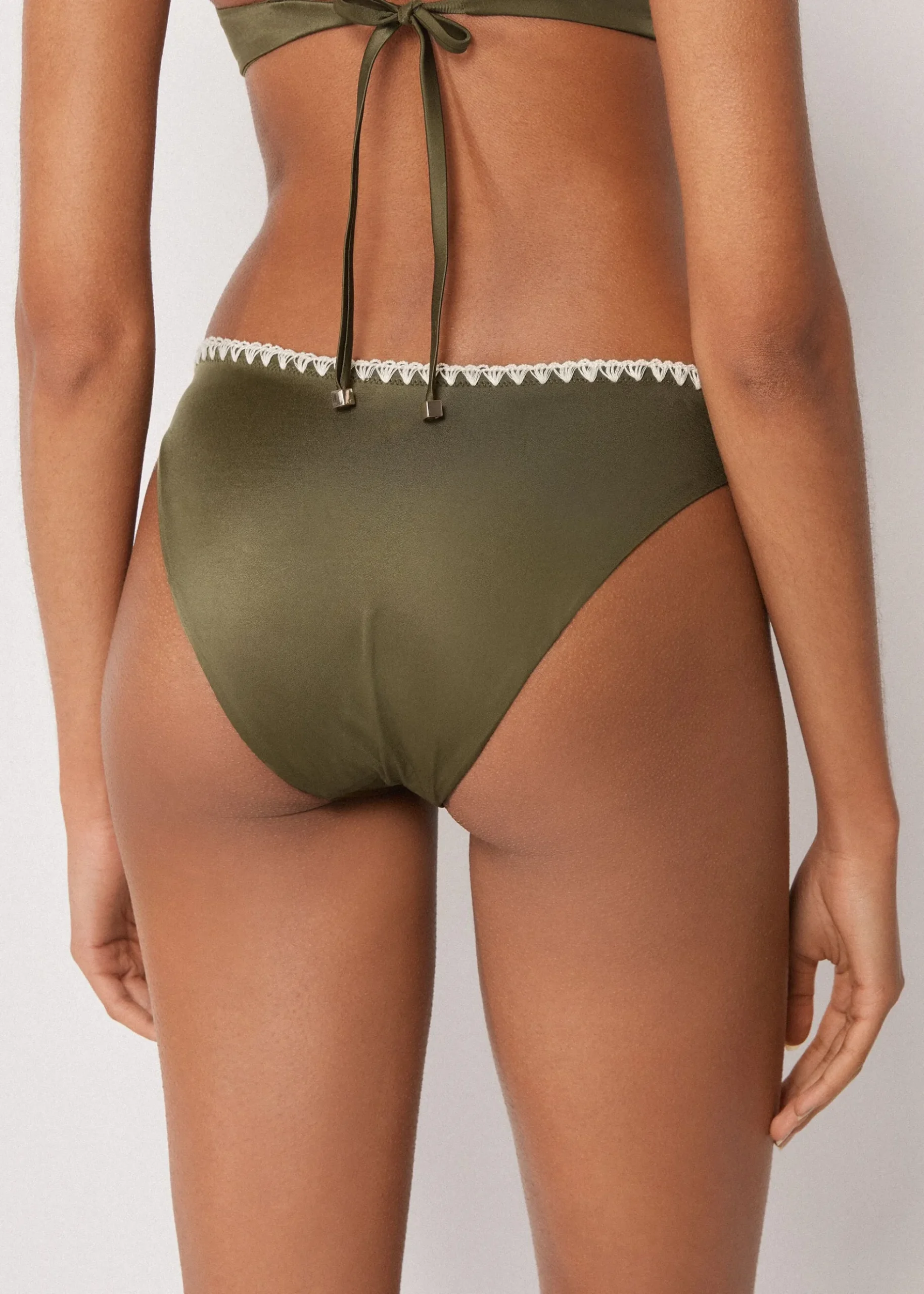 Slip Costume Refined Shine