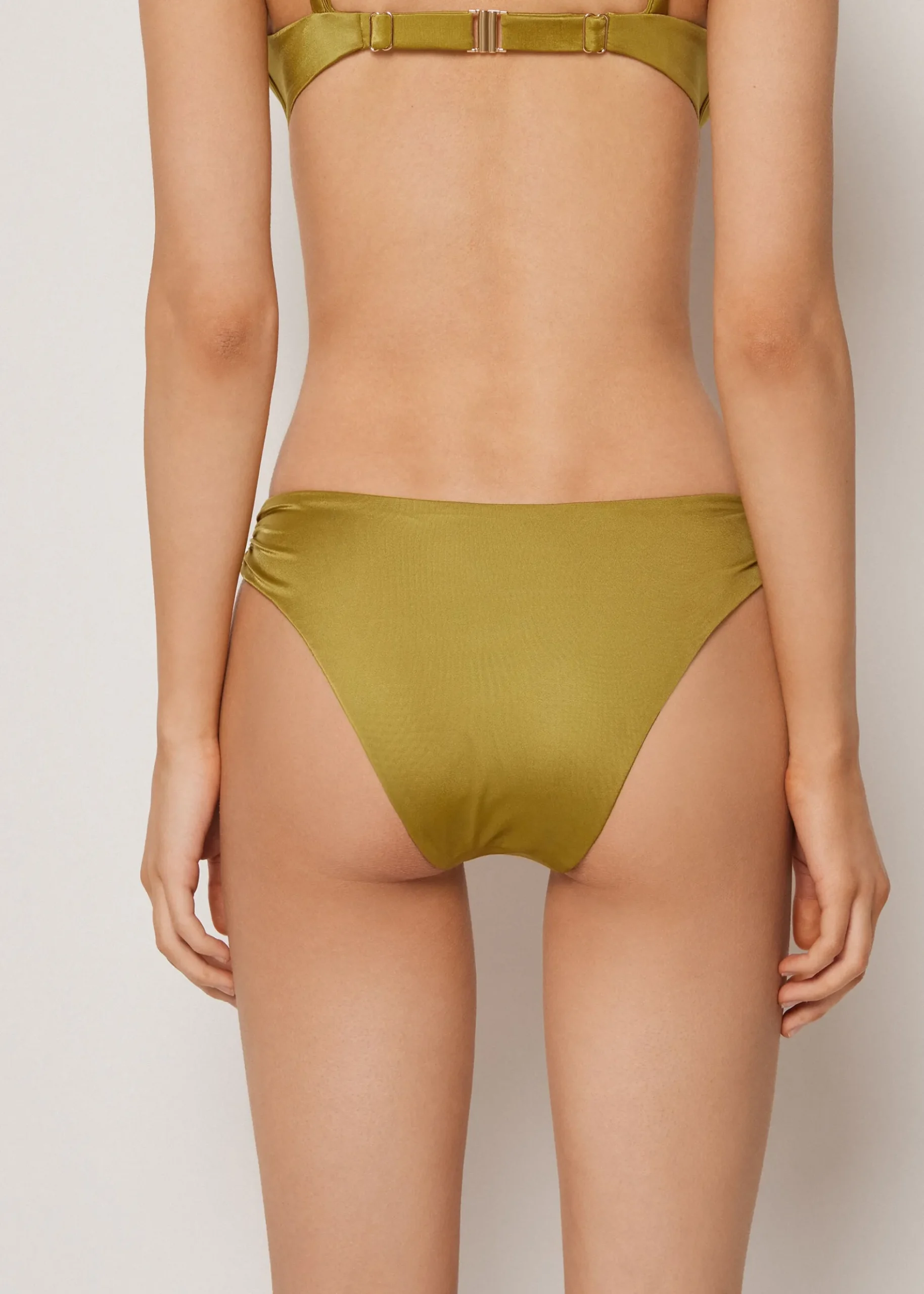 Slip Costume Shiny Satin